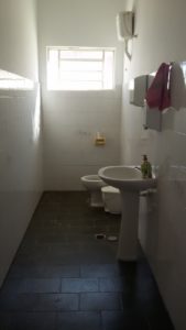 banheiro 2_Easy-Resize.com (1)